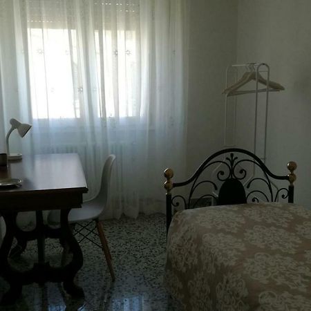 Ferienwohnung Casa Chiara San Benedetto del Tronto Exterior foto