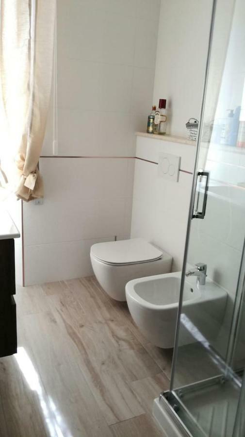 Ferienwohnung Casa Chiara San Benedetto del Tronto Exterior foto